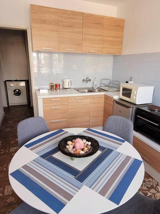 Plovdiv Top Center 2 Bdrm Apartment, 5Min From Central Square & Garden, Free Parking Zewnętrze zdjęcie